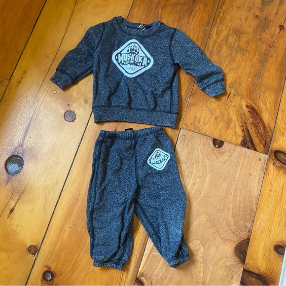 Muskoka bear wear set - Picture 1 of 3